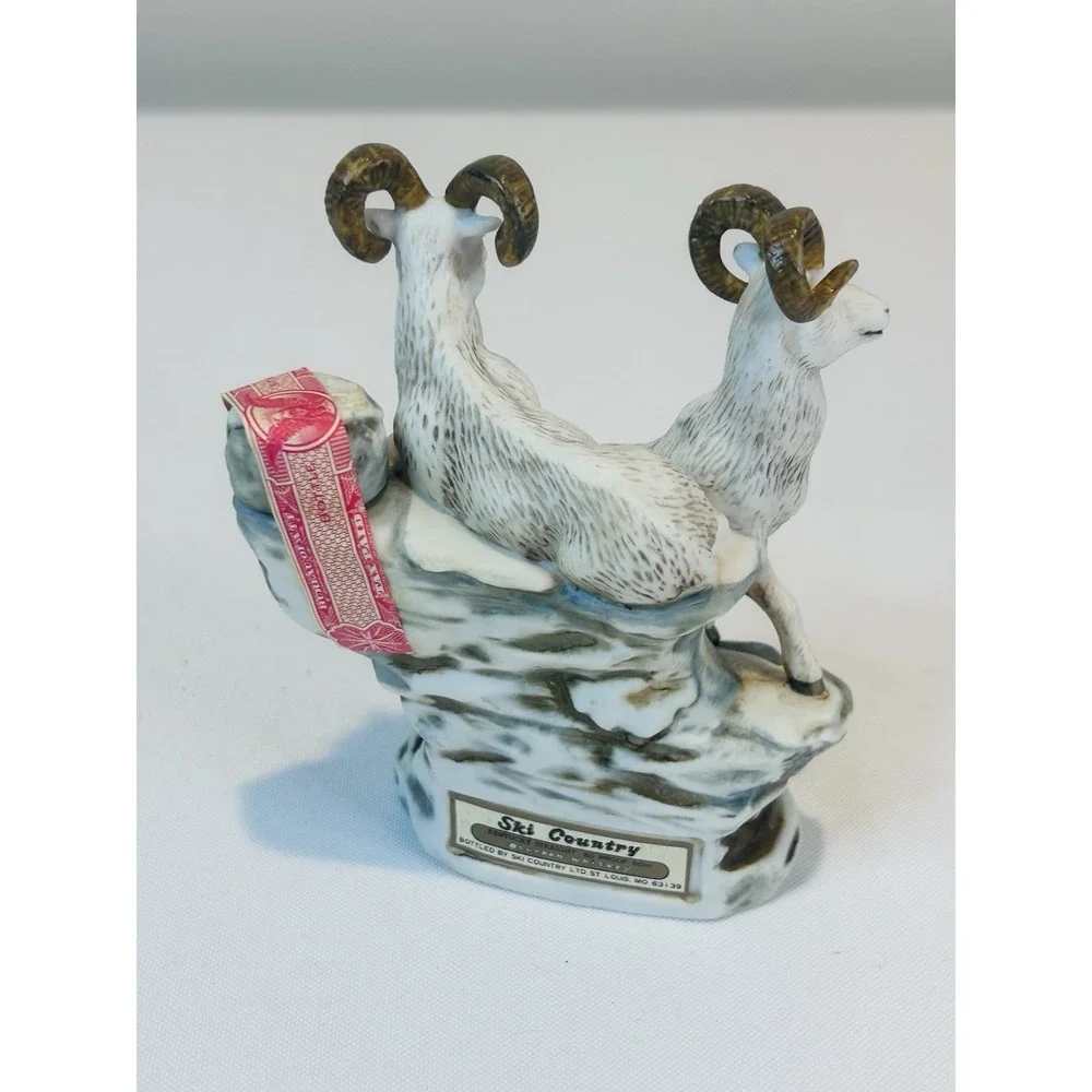 Ski Country Dall Sheep Bachelor Rams 1980 Grand Slam Series Decanter Empty